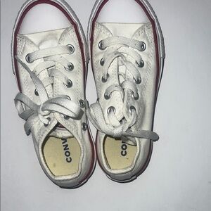 Converse Kids Sneakers in White and Red